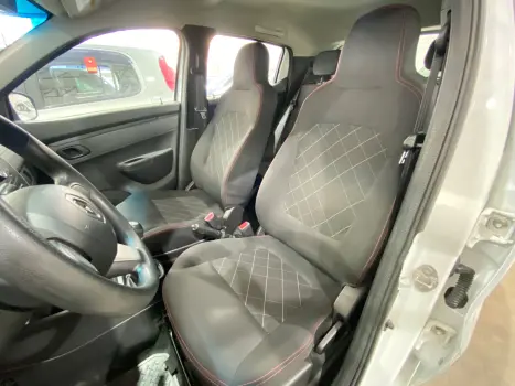 RENAULT Kwid 1.0 12V 4P SCE FLEX ZEN, Foto 12