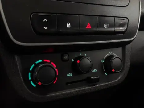 RENAULT Kwid 1.0 12V 4P SCE FLEX ZEN, Foto 12