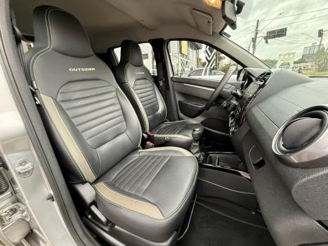 RENAULT Kwid 1.0 12V 4P SCE FLEX OUTSIDER, Foto 10
