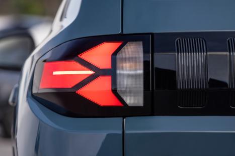 RENAULT Kwid 27 KW E-TECH INTENSE ELTRICO, Foto 16