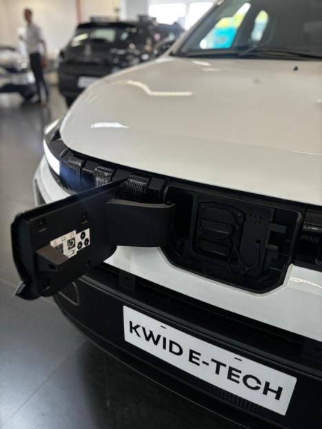 RENAULT Kwid E-tech 48 KW ELÉTRICO TECHNO, Foto 13 RENAULT Kwid E-tech 48 KW ELÉTRICO TECHNO, Foto 13