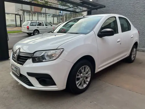 RENAULT Logan 1.0 12V 4P FLEX SCE ZEN, Foto 4