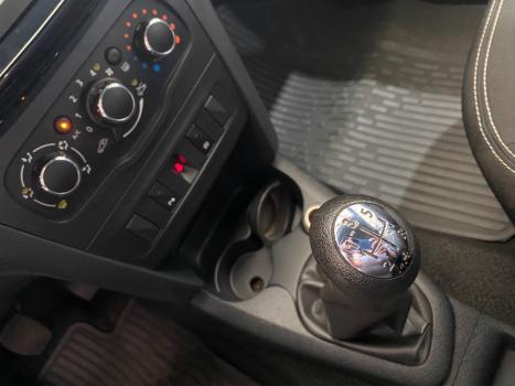 RENAULT Logan 1.0 12V 4P FLEX SCE ZEN, Foto 15