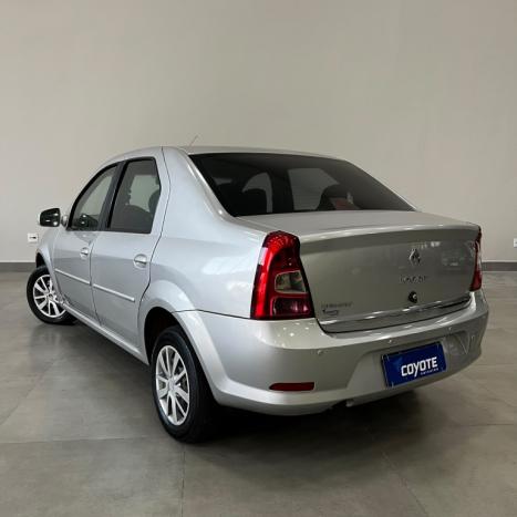 RENAULT Logan 1.0 16V 4P FLEX EXPRESSION, Foto 6