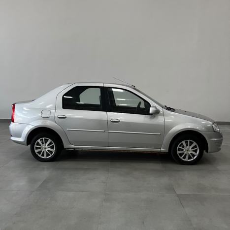 RENAULT Logan 1.0 16V 4P FLEX EXPRESSION, Foto 7