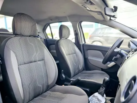 RENAULT Logan 1.6 4P  EXPRESSION, Foto 7 RENAULT Logan 1.6 4P  EXPRESSION, Foto 7