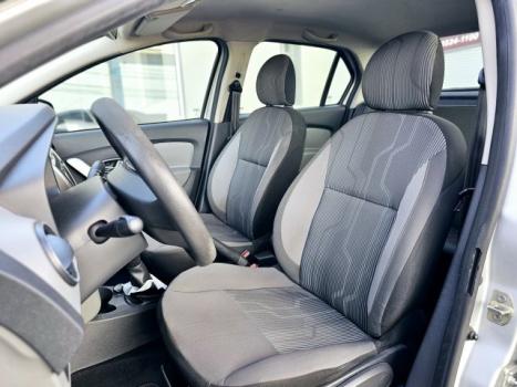 RENAULT Logan 1.6 4P  EXPRESSION, Foto 17