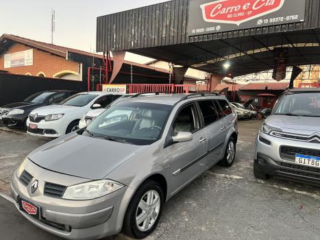 RENAULT Megane Grand Tour 2.0 16V 4P DYNAMIQUE AUTOMÁTICO, Foto 6 RENAULT Megane Grand Tour 2.0 16V 4P DYNAMIQUE AUTOMÁTICO, Foto 6