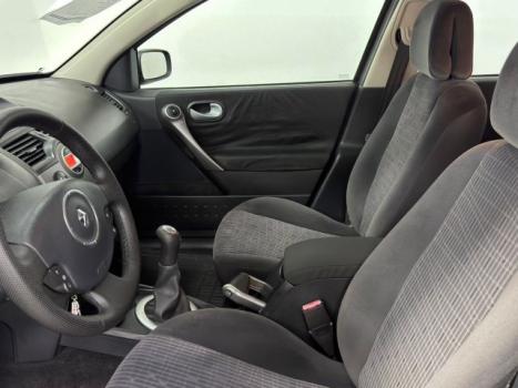 RENAULT Megane Grand Tour 1.6 16V 4P FLEX DYNAMIQUE, Foto 5