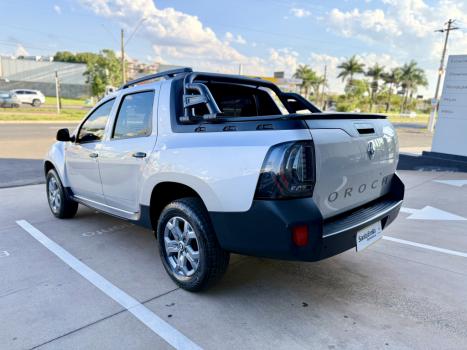 RENAULT Oroch 1.6 16V 4P FLEX INTENSE, Foto 13