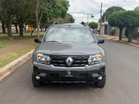 RENAULT Oroch 1.6 16V 4P FLEX INTENSE, Foto 2