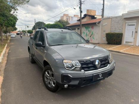 RENAULT Oroch 1.6 16V 4P FLEX INTENSE, Foto 3