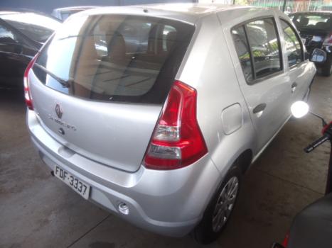 RENAULT Sandero 1.0 16V 4P FLEX AUTHENTIQUE, Foto 8 RENAULT Sandero 1.0 16V 4P FLEX AUTHENTIQUE, Foto 8