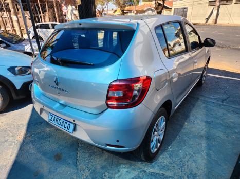 RENAULT Sandero 1.0 12V 4P FLEX SCE EXPRESSION, Foto 5 RENAULT Sandero 1.0 12V 4P FLEX SCE EXPRESSION, Foto 5