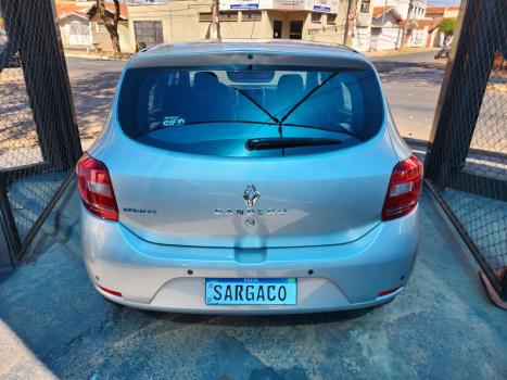 RENAULT Sandero 1.0 12V 4P FLEX SCE EXPRESSION, Foto 6 RENAULT Sandero 1.0 12V 4P FLEX SCE EXPRESSION, Foto 6