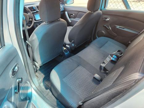 RENAULT Sandero 1.0 12V 4P FLEX SCE EXPRESSION, Foto 9 RENAULT Sandero 1.0 12V 4P FLEX SCE EXPRESSION, Foto 9