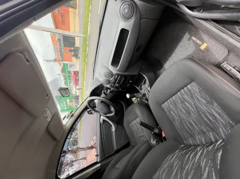 RENAULT Sandero 1.0 16V 4P FLEX AUTHENTIQUE, Foto 4