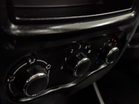 RENAULT Sandero 1.0 16V 4P FLEX AUTHENTIQUE, Foto 11