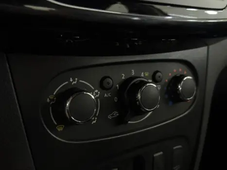 RENAULT Sandero 1.0 12V 4P FLEX SCE EXPRESSION, Foto 12