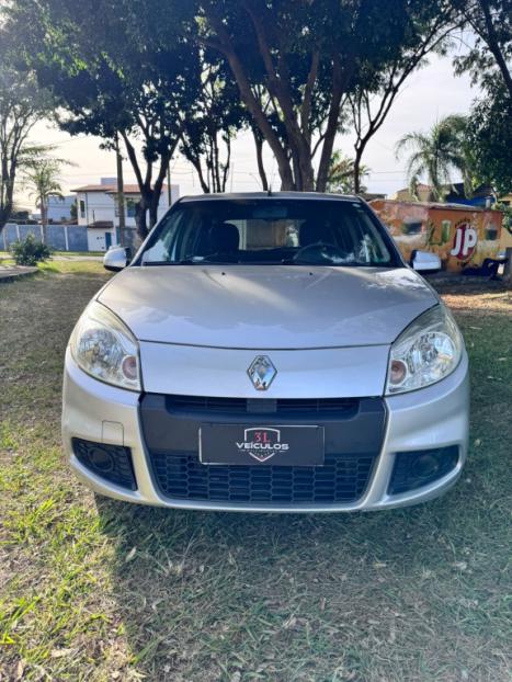 RENAULT Sandero 1.0 16V 4P FLEX EXPRESSION, Foto 2