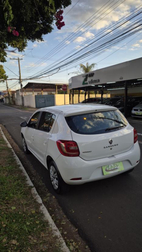 RENAULT Sandero 1.0 16V 4P FLEX AUTHENTIQUE, Foto 5