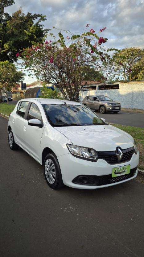 RENAULT Sandero 1.0 16V 4P FLEX AUTHENTIQUE, Foto 1