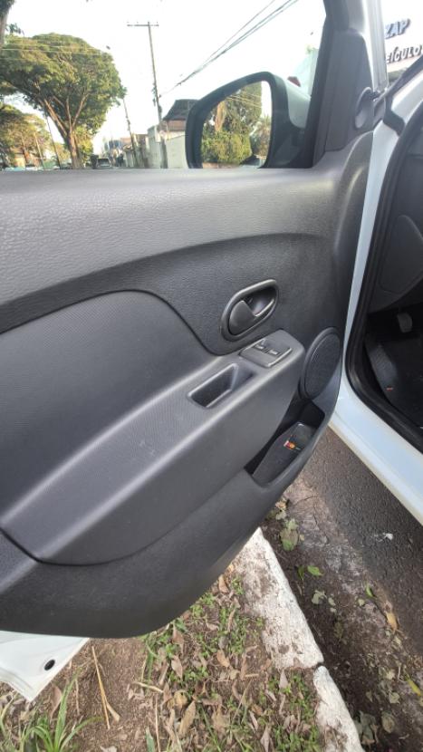 RENAULT Sandero 1.0 16V 4P FLEX AUTHENTIQUE, Foto 13