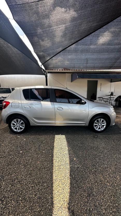 RENAULT Sandero 1.0 4P EXPRESSION, Foto 8