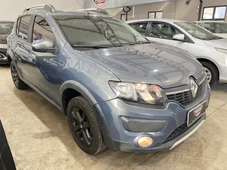 RENAULT Sandero 1.6 16V 4P FLEX STEPWAY, Foto 1 RENAULT Sandero 1.6 16V 4P FLEX STEPWAY, Foto 1