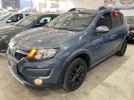 RENAULT Sandero 1.6 16V 4P FLEX STEPWAY, Foto 3 RENAULT Sandero 1.6 16V 4P FLEX STEPWAY, Foto 3