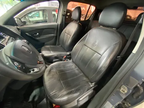 RENAULT Sandero 1.6 16V 4P FLEX STEPWAY, Foto 14 RENAULT Sandero 1.6 16V 4P FLEX STEPWAY, Foto 14