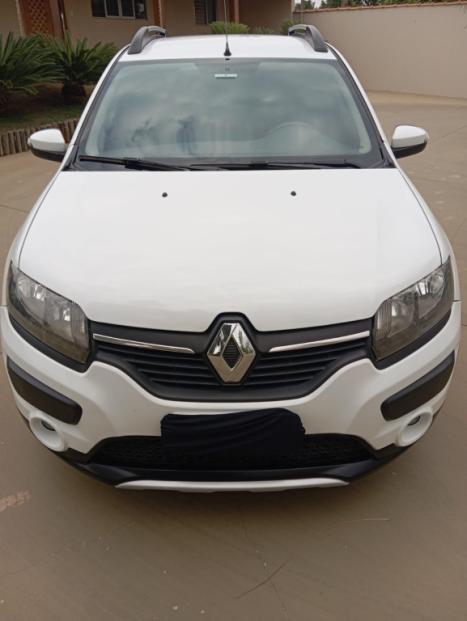 RENAULT Sandero 1.6 16V 4P FLEX STEPWAY AUTOM�TICO, Foto 1