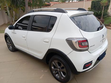 RENAULT Sandero 1.6 16V 4P FLEX STEPWAY AUTOM�TICO, Foto 5