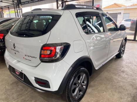 RENAULT Sandero 1.6 16V 4P FLEX STEPWAY RIP CURL, Foto 6 RENAULT Sandero 1.6 16V 4P FLEX STEPWAY RIP CURL, Foto 6