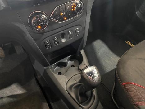 RENAULT Sandero 1.6 16V 4P FLEX STEPWAY RIP CURL, Foto 13 RENAULT Sandero 1.6 16V 4P FLEX STEPWAY RIP CURL, Foto 13