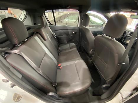 RENAULT Sandero 1.6 16V 4P FLEX STEPWAY RIP CURL, Foto 15 RENAULT Sandero 1.6 16V 4P FLEX STEPWAY RIP CURL, Foto 15