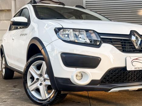 RENAULT Sandero 1.6 16V 4P FLEX SCE STEPWAY DINAMIQUE EASY-R AUTOMATIZADO, Foto 2