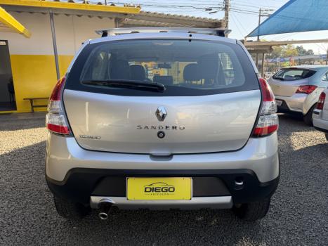 RENAULT Sandero 1.6 16V 4P FLEX STEPWAY AUTOM�TICO, Foto 4