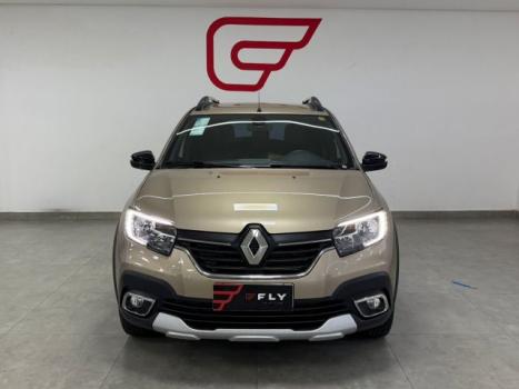 RENAULT Stepway 1.6 16V 4P FLEX ICONIC X-TONIC AUTOM�TICO CVT, Foto 3