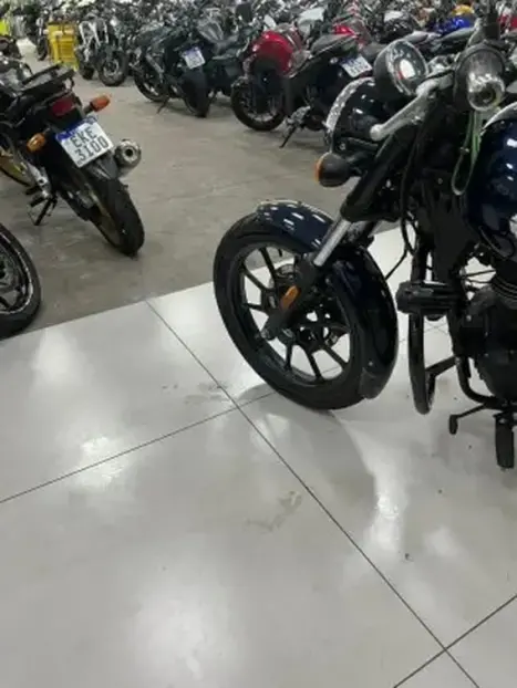 ROYAL ENFIELD Classic 350 ABS, Foto 11