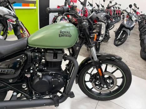 ROYAL ENFIELD Classic 350 ABS, Foto 3