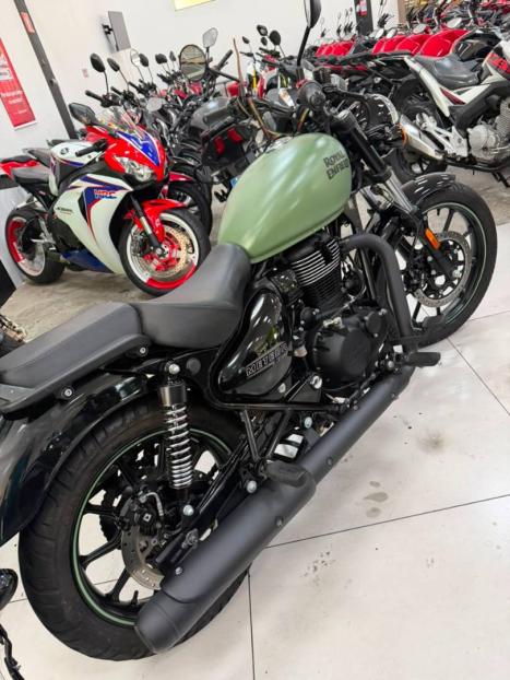 ROYAL ENFIELD Classic 350 ABS, Foto 4