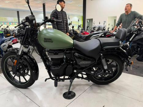 ROYAL ENFIELD Classic 350 ABS, Foto 5