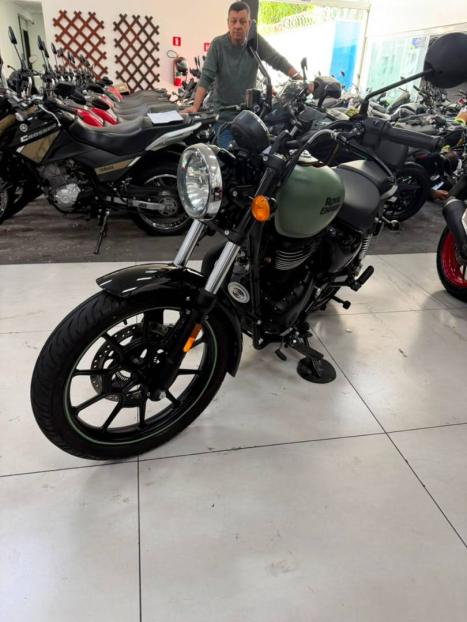 ROYAL ENFIELD Classic 350 ABS, Foto 9