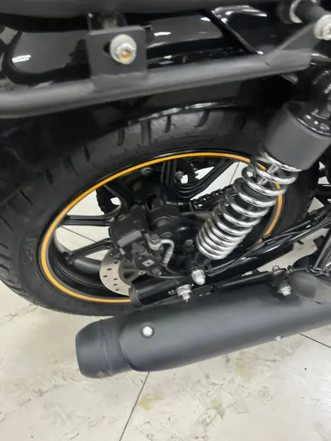 ROYAL ENFIELD Classic 350 ABS, Foto 12