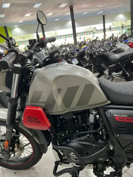 ROYAL ENFIELD Hymalayan 400 , Foto 13