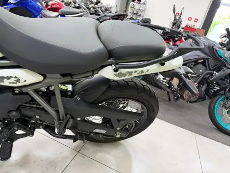 ROYAL ENFIELD Hymalayan 400 , Foto 9