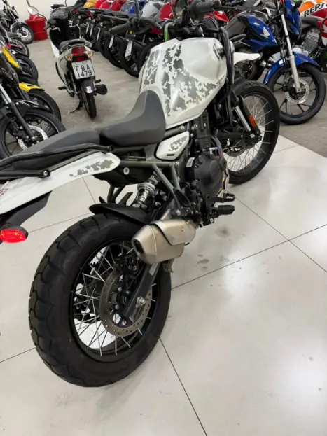 ROYAL ENFIELD Hymalayan 400 , Foto 13