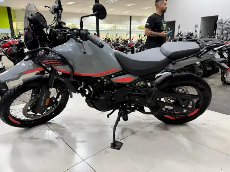 ROYAL ENFIELD Hymalayan 400 , Foto 4