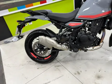 ROYAL ENFIELD Hymalayan 400 , Foto 15